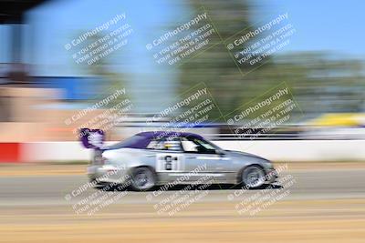 media/Sep-29-2024-24 Hours of Lemons (Sun) [[6a7c256ce3]]/StartFinish (245p-330p)/